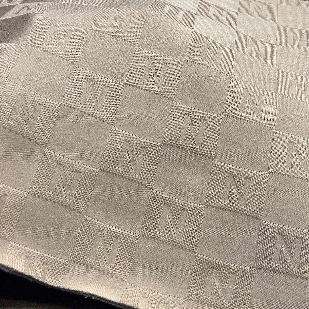 卡其色织花奥绒加厚两米