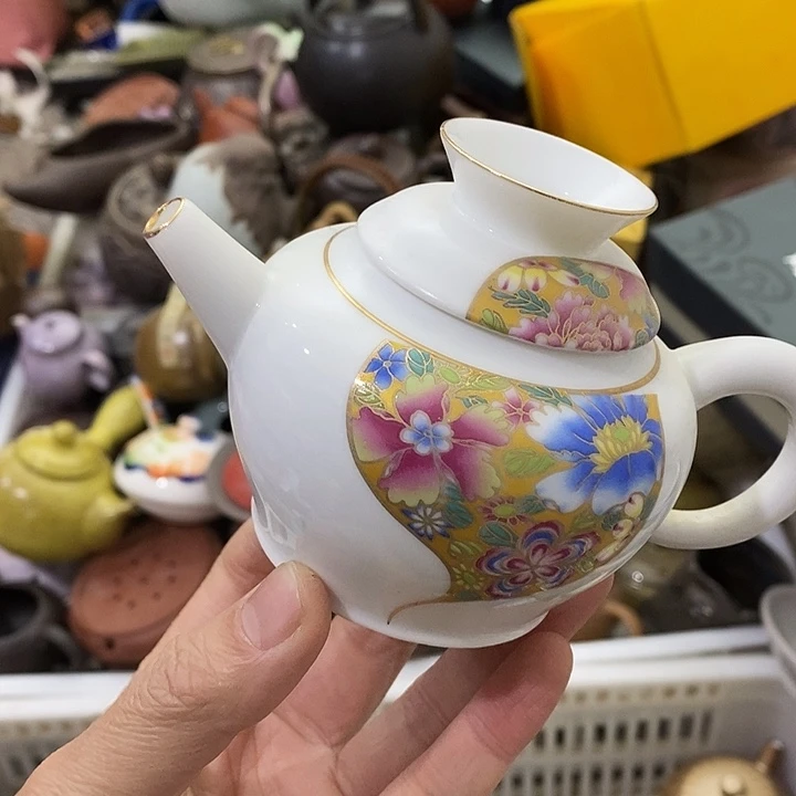 陶瓷艺术品及陶瓷制品