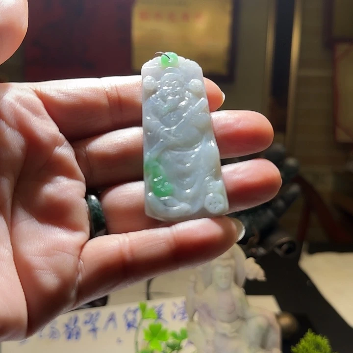 翡翠未镶嵌颈饰898989898