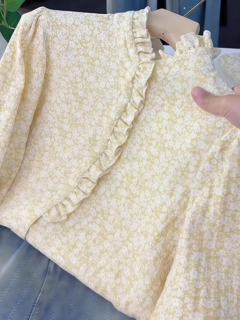 欧货重磅2025年早秋季新款花边碎花衬衫高级感穿搭漂亮上衣冬女装