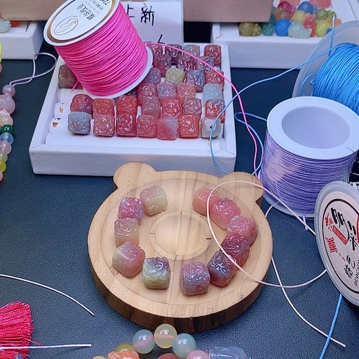 无***惧玛瑙/玉髓车挂合金