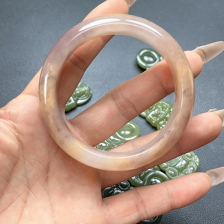 【闪购商品】未镶嵌手镯石英质玉（金丝玉）