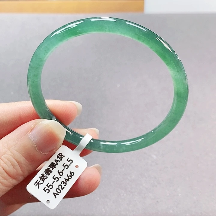 【闪购商品】翡翠手镯（圆镯）未镶嵌
