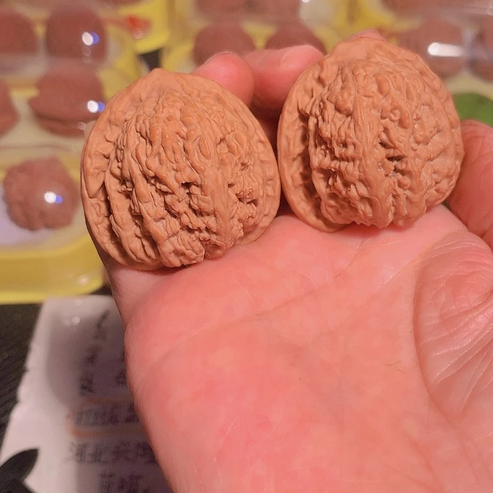 吊坠文玩核桃40尺蚂蚁沟