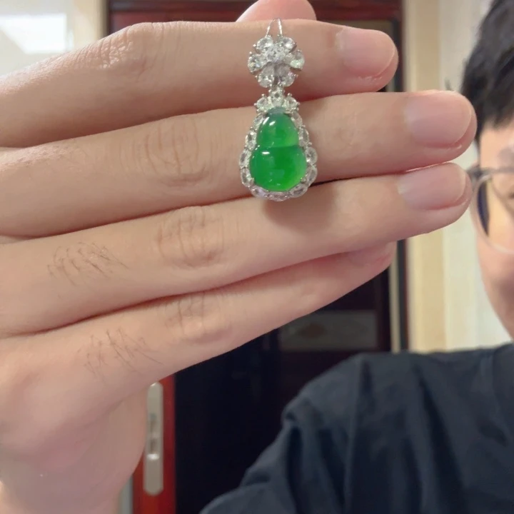 翡翠银S925镶嵌颈饰吊坠