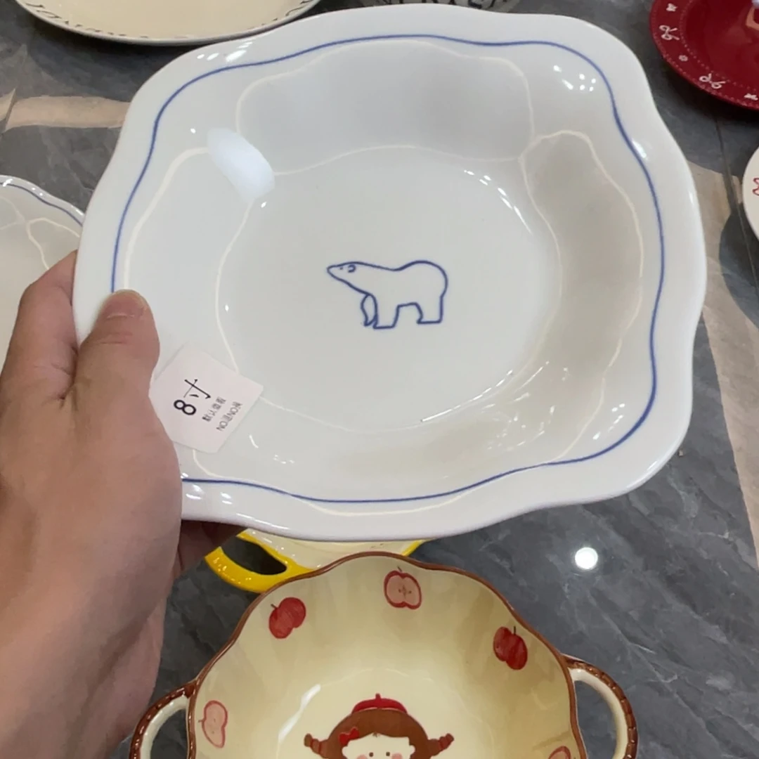 陶瓷微瑕餐具介意勿拍，满18飞！
