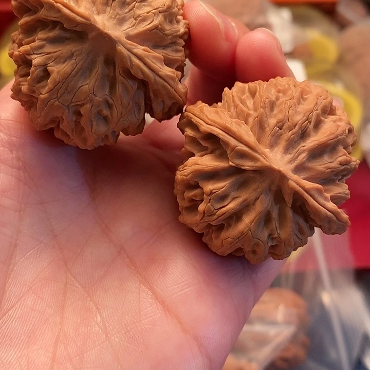 【闪购商品】文玩核桃吊坠苹果