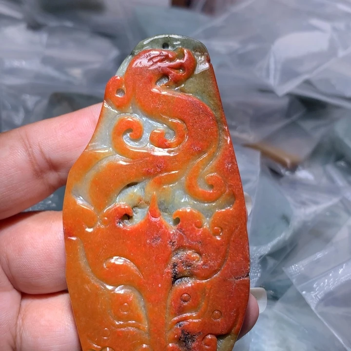 翡翠未镶嵌颈饰保真天然A货翡翠