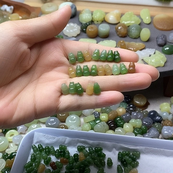 未镶嵌和田玉挂件葫芦19.9一个多样性发其一