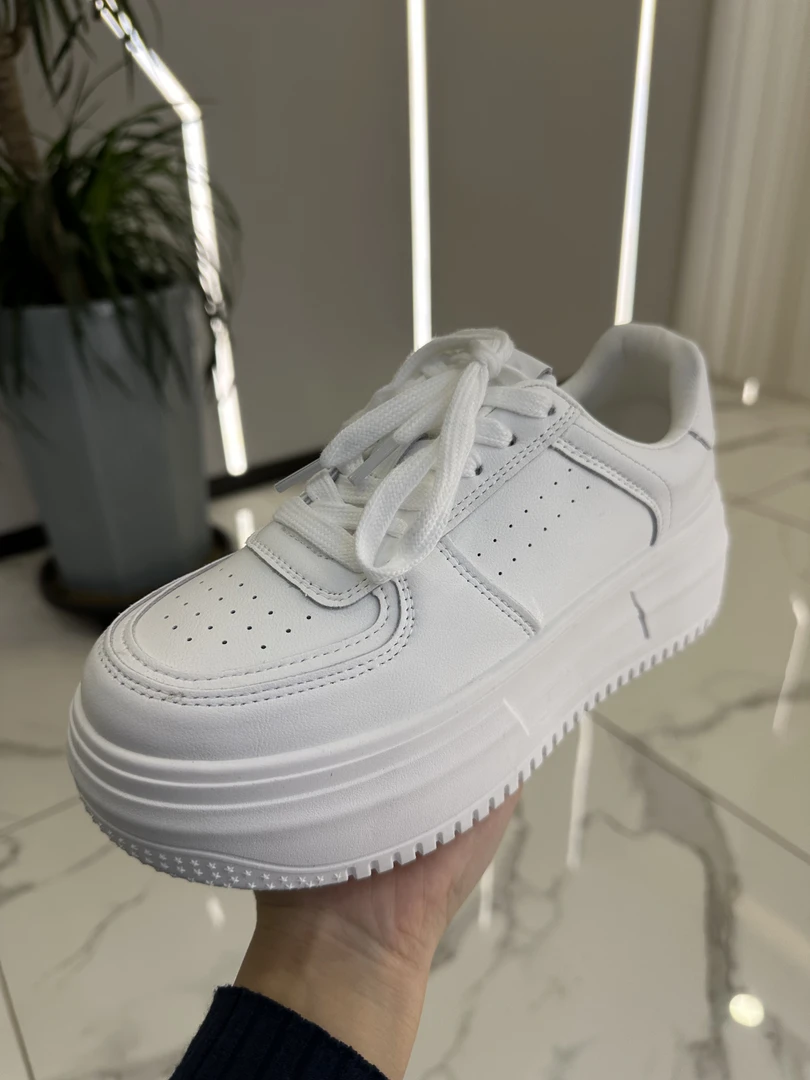 6802春款新款女鞋小白鞋女韩版平底低帮板鞋韩版