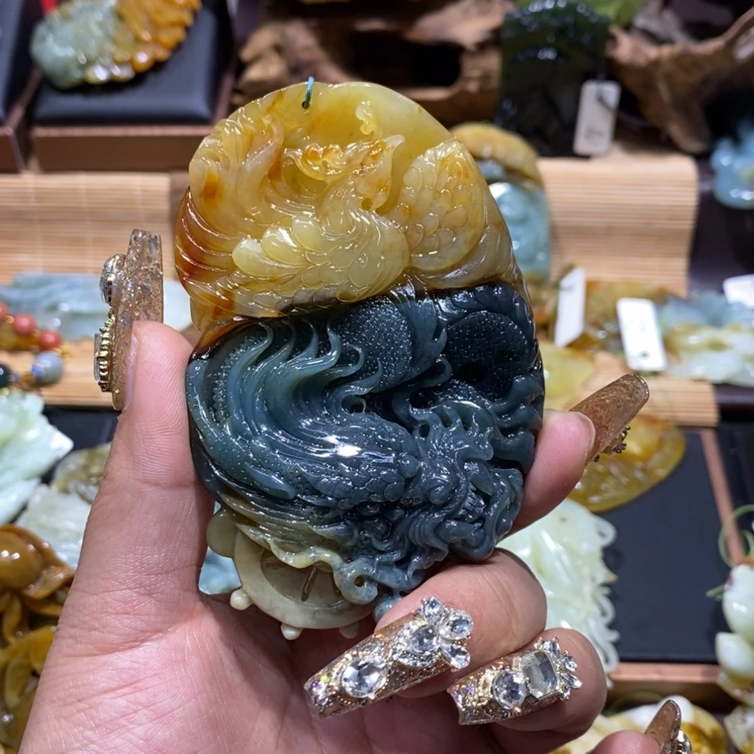 蛇纹石玉颈饰未镶嵌挣*