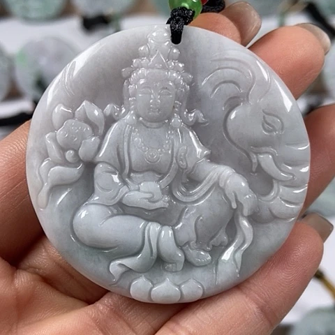 翡翠颈饰未镶嵌普贤菩萨