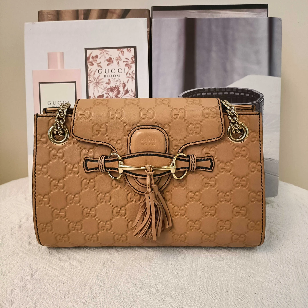 95新 GUCCI/古驰 Emily系列 奶茶色流苏马蹄扣链条包