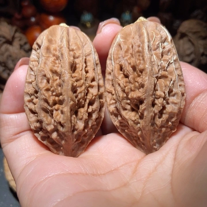 把件文玩核桃东北楸子小雪154