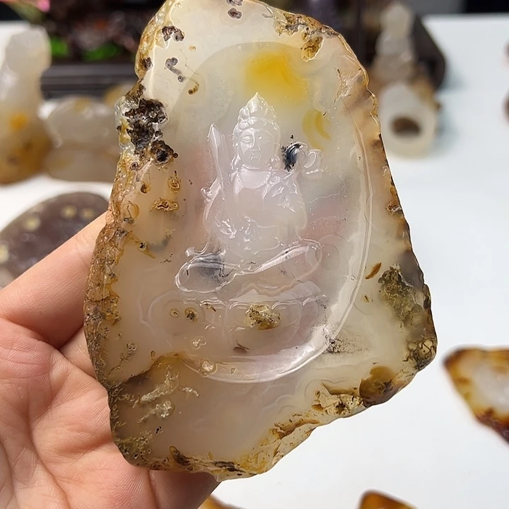 玛瑙/玉髓颈饰未镶嵌