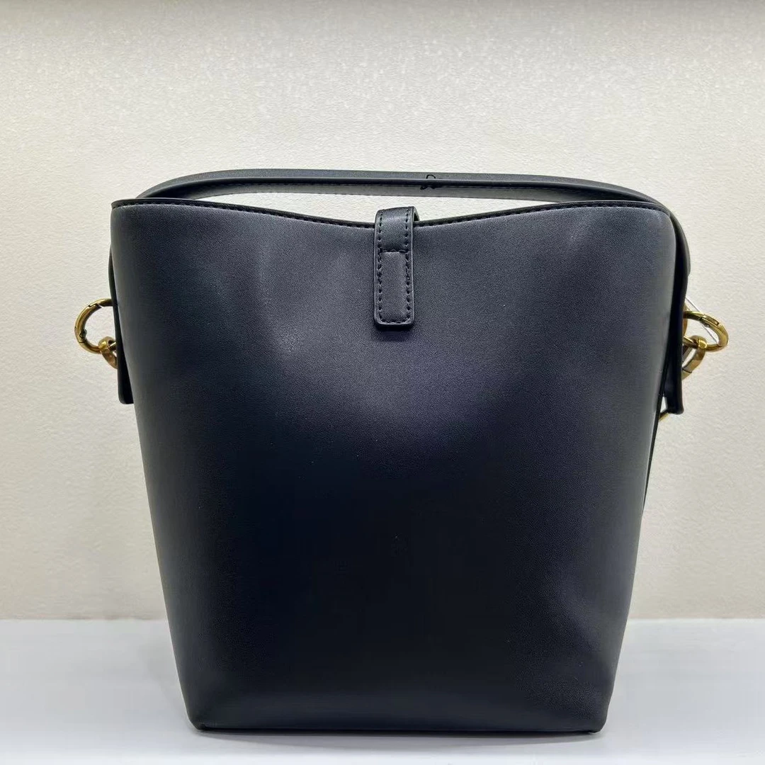 2025新款真皮女包1水桶黑色9987