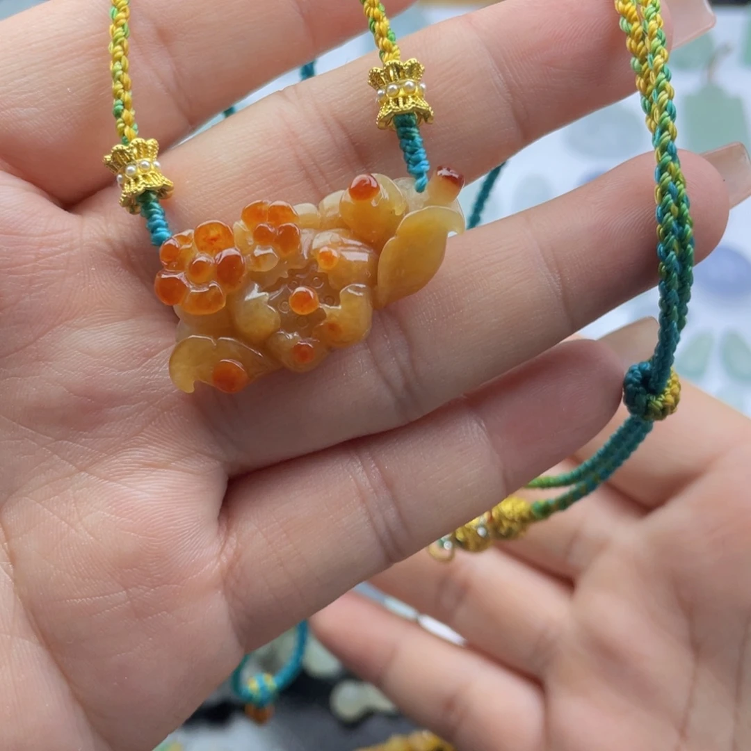 定制翡翠未镶嵌莲花