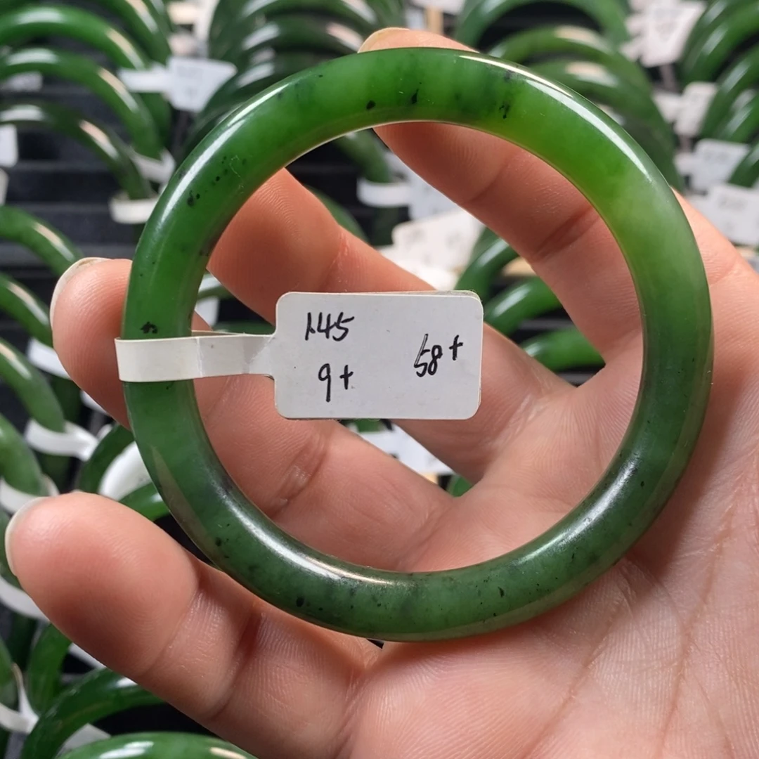 和田玉（碧玉）未镶嵌手镯58