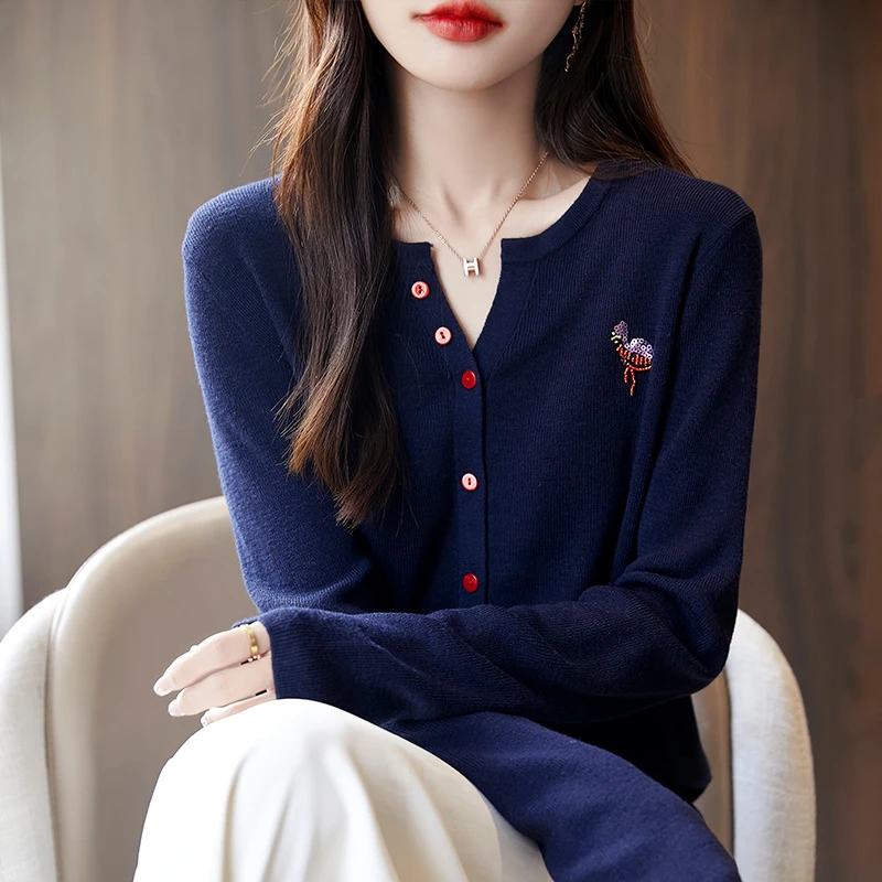 早秋新款大码女装长袖开衫春秋女士针织衫上衣时尚百搭洋气减龄