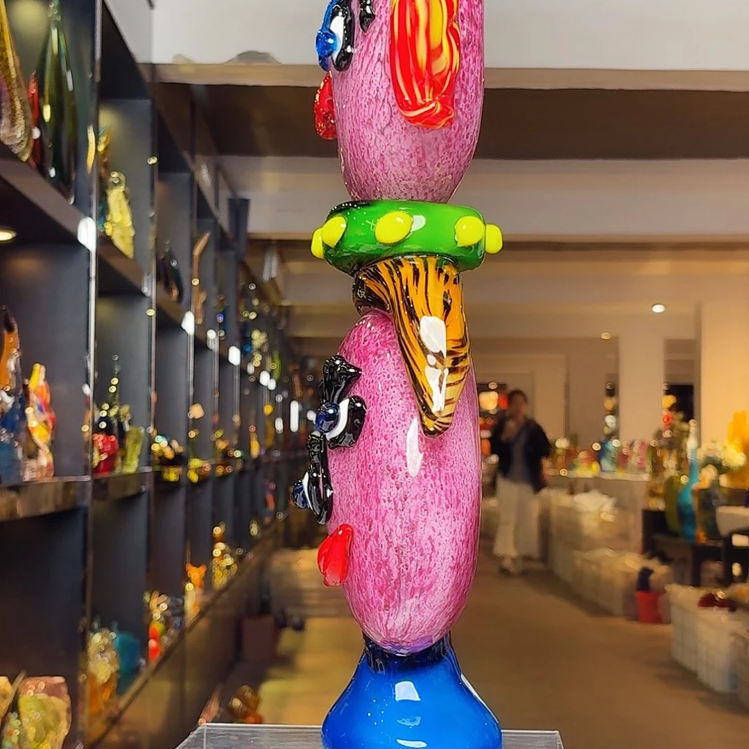 琉璃手工艺品琉璃岛上有个叫小