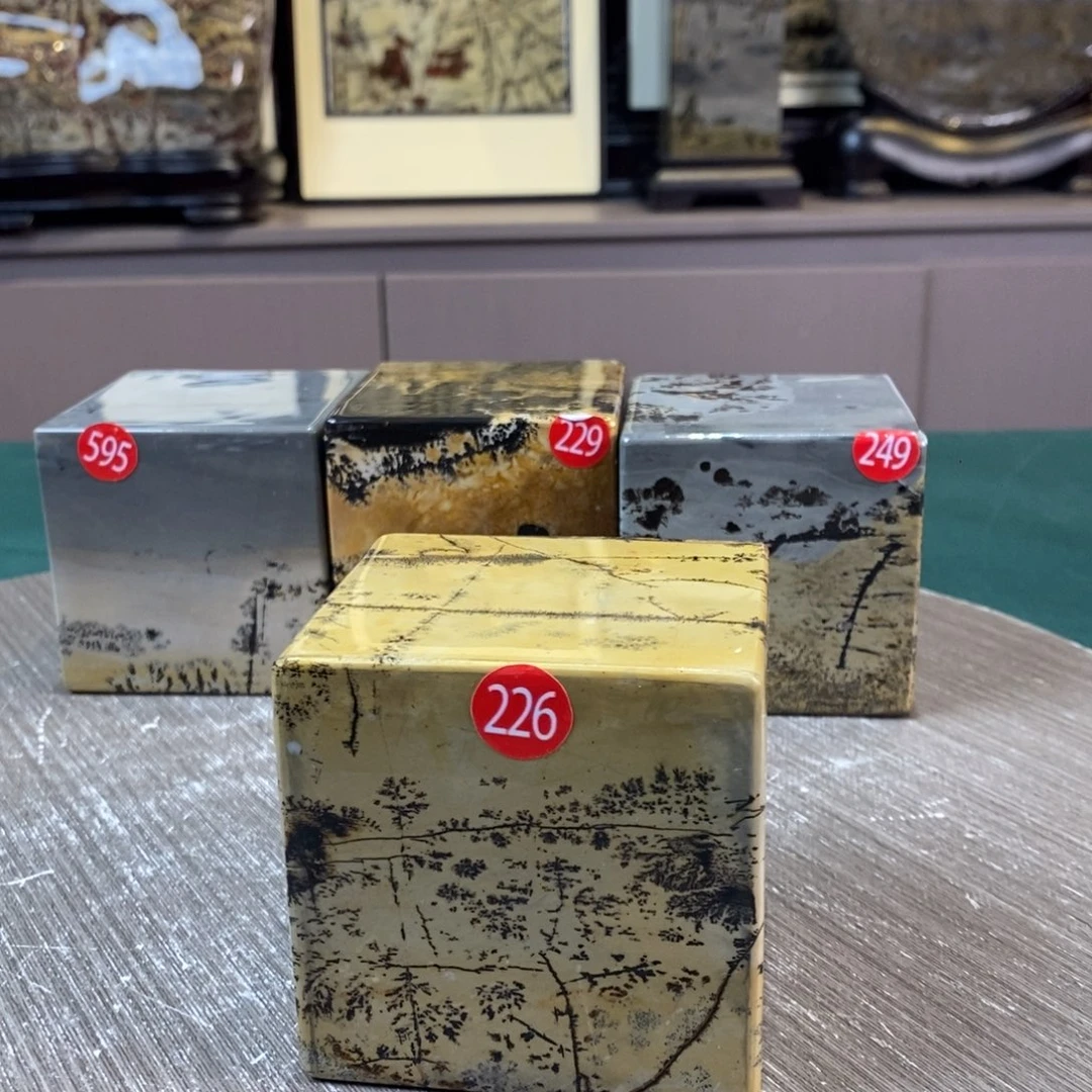 石材广西国画石草花石