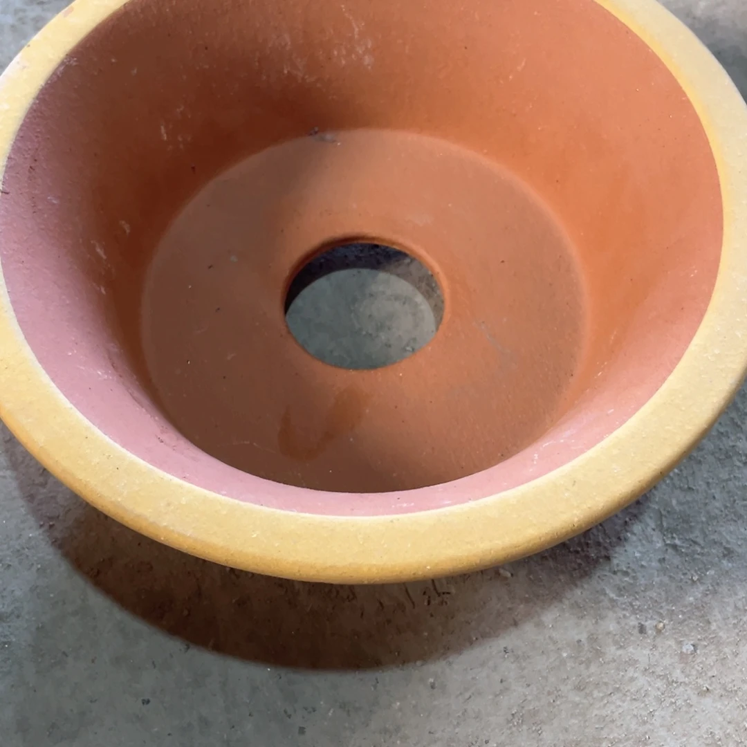 紫砂花盆紫砂花是世界最美丽