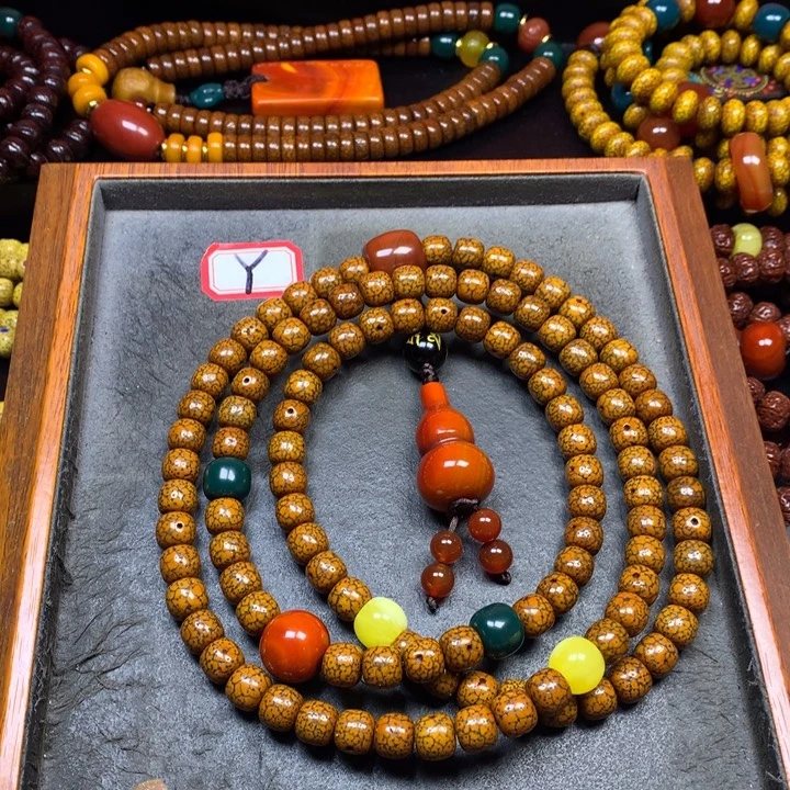 星月菩提吊坠菩提