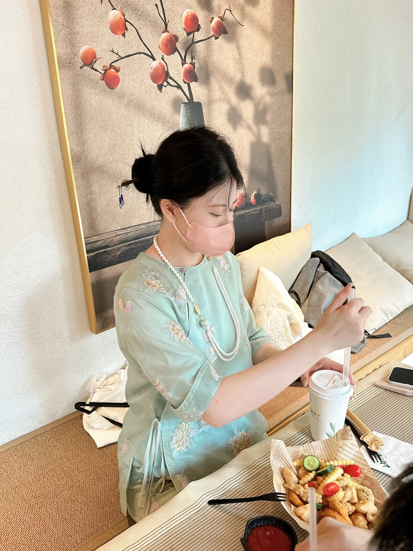 中国风女装短袖女2024春夏新款复古刺绣宽松改良新中式圆领上衣