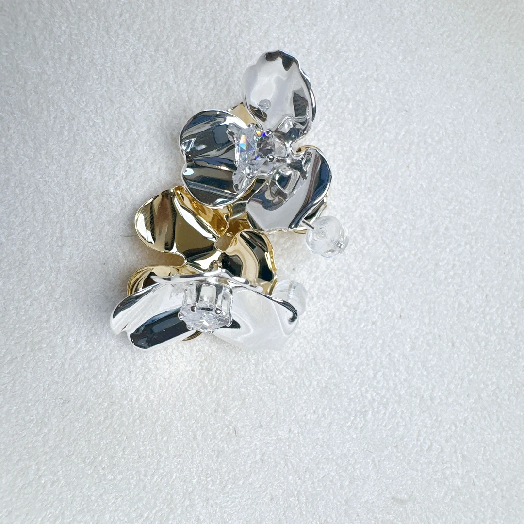 铜合金锆石耳饰 【雨桐轻奢饰品】设计款耳环YT02099