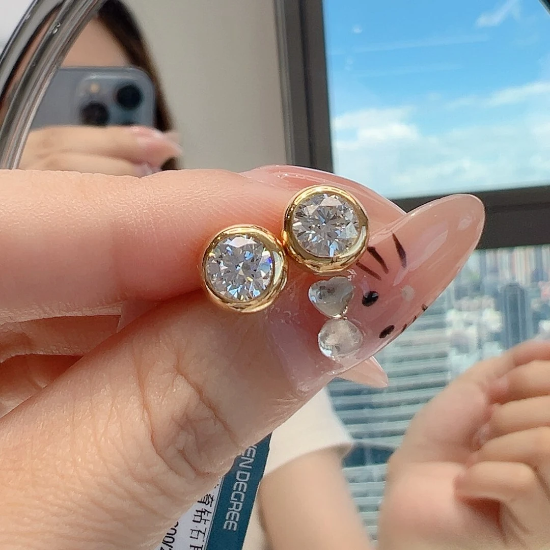 18K金镶嵌实验室培育钻石k黄/k白一对1ct