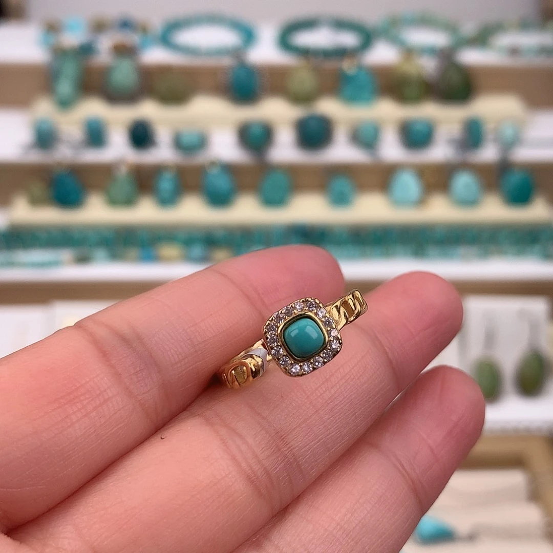 绿松石银S925镶嵌耳饰