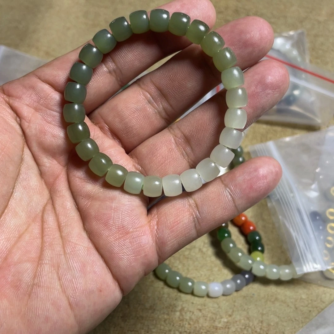 未镶嵌和田玉（糖玉）挂件