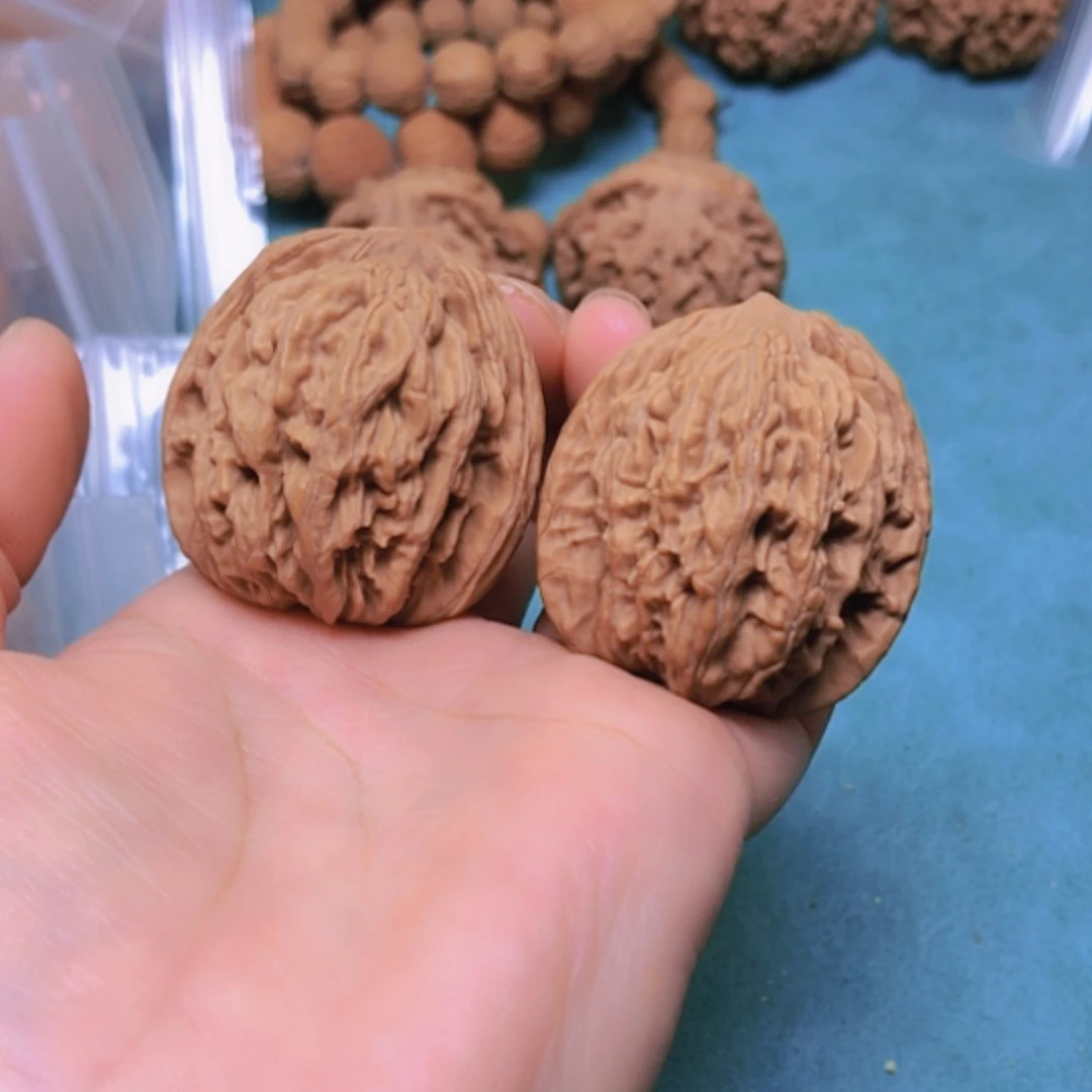 【闪购商品】摆件核桃39.5麦虎磕尖
