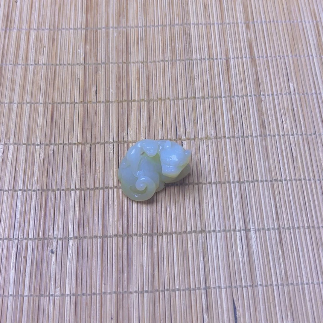 未镶嵌和田玉挂件