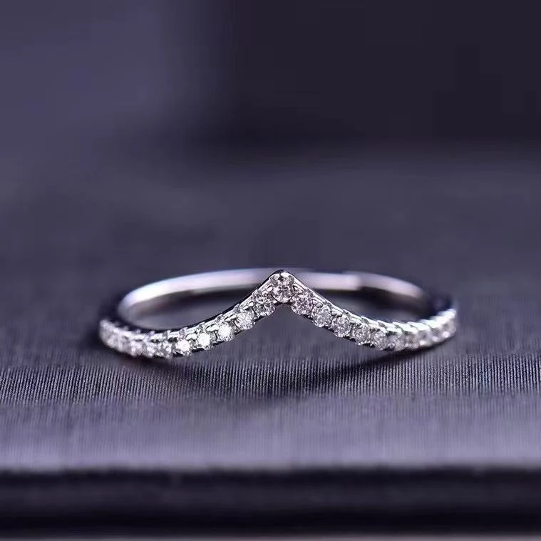 925银莫桑石银制品 经典V字排戒指气质轻奢时尚简约百搭