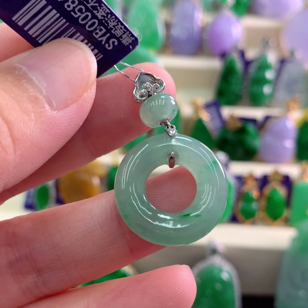 吊坠(不含链)18K金镶嵌翡翠