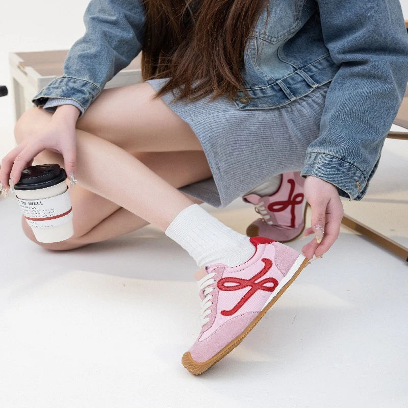 小罗德训鞋春欧若风小众时髦穿搭平底复古室内篮球jk阿甘休闲鞋