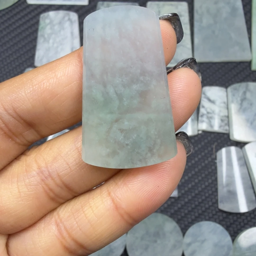 翡翠颈饰未镶嵌天然缅甸a货翡翠