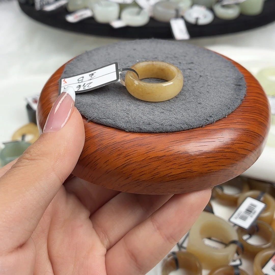 和田玉未镶嵌戒指和田玉桂花16