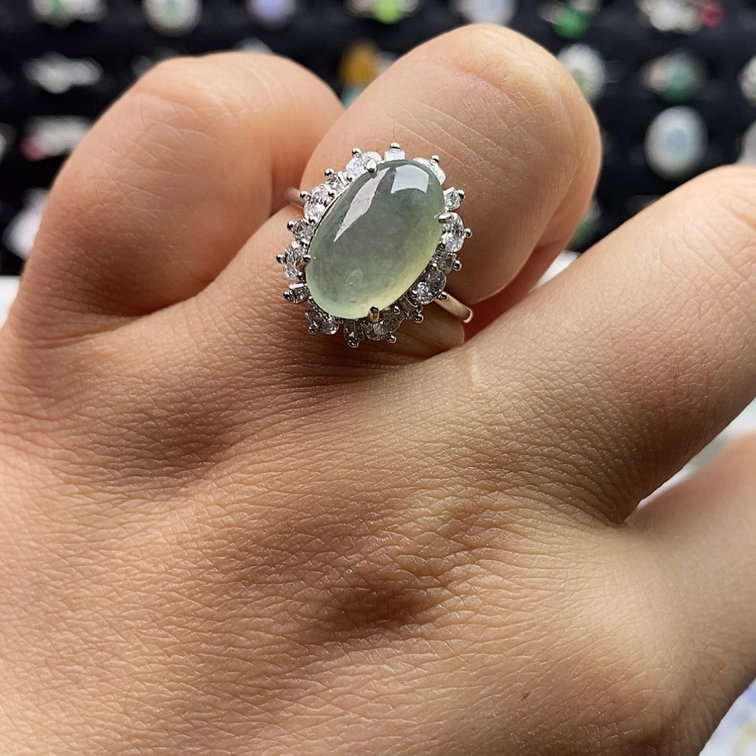 翡翠未镶嵌戒指翡翠