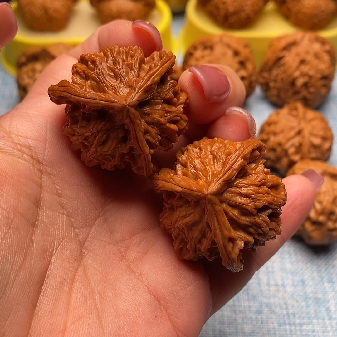 孜***孜文玩核桃把件毕业三棱39尺全品