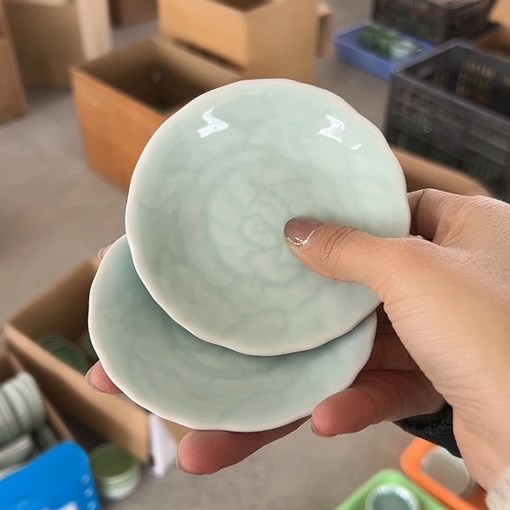 青瓷小米茶器龙泉青瓷