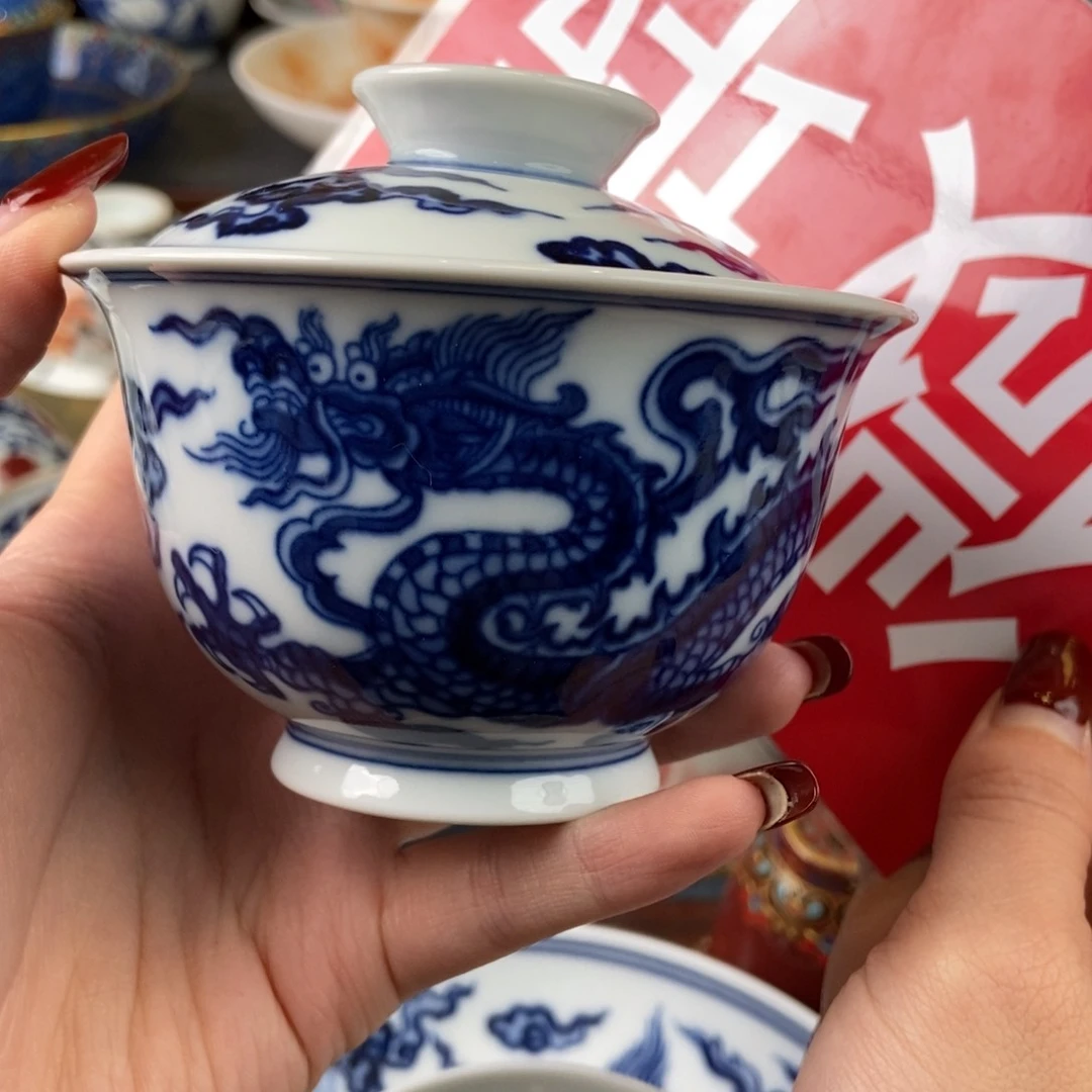 陶瓷艺术家的作品是一种吗