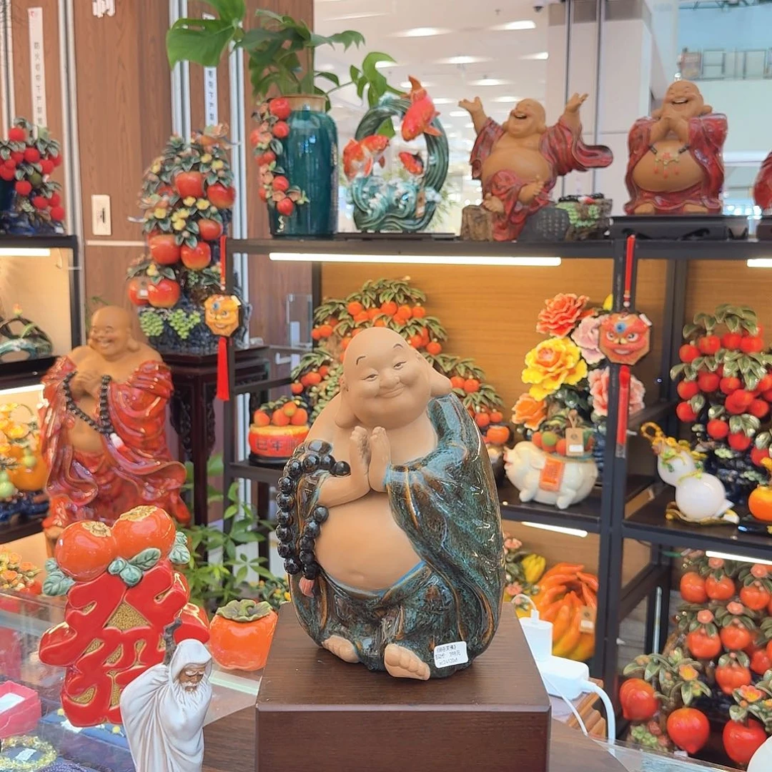 陈***昊陶瓷笑佛26高度摆件