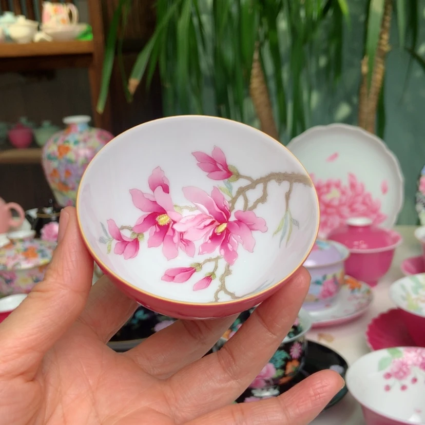 【闪购商品】景德镇胭脂红雍正玉兰鸡心杯