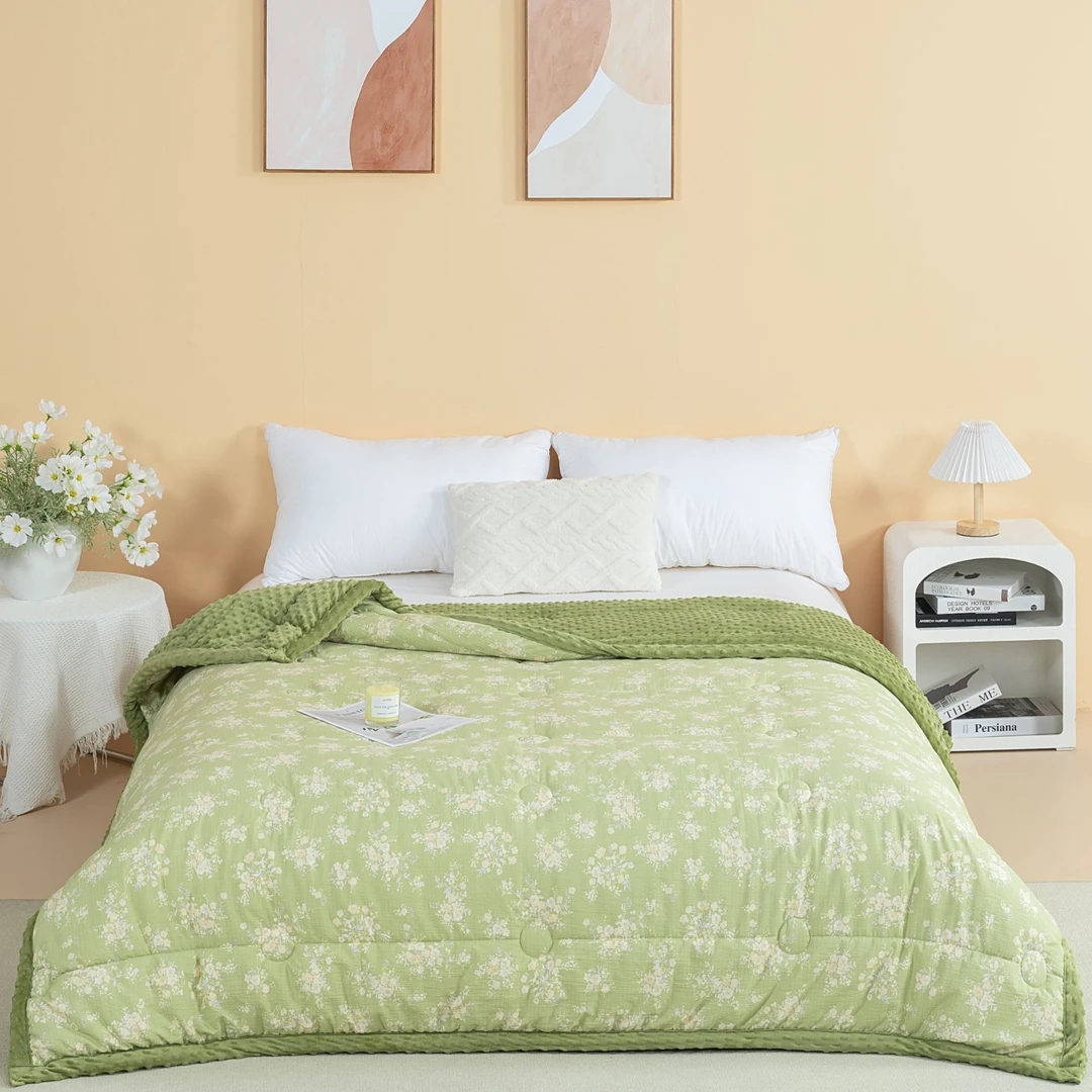 木棉双层纱秋冬宝宝绒豆豆被加厚单人双人冬被印花机洗绒豆豆被子