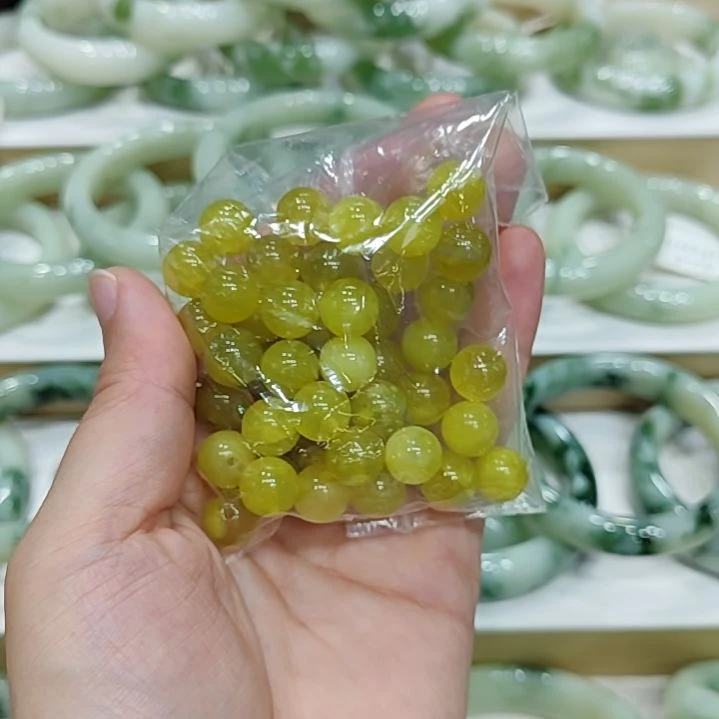 未镶嵌透闪石-蛇纹石玉手链微瑕多样性发货拍一发一