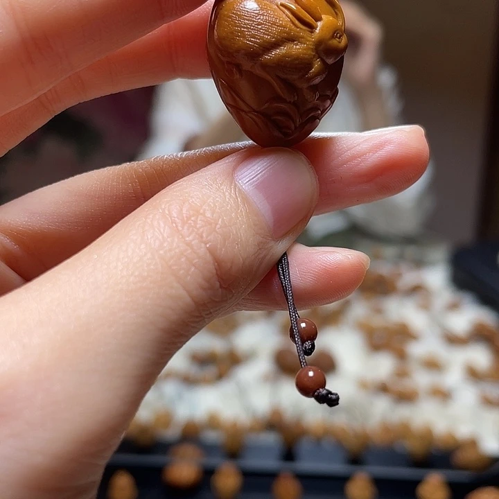 橄榄核吊坠橄榄 兔