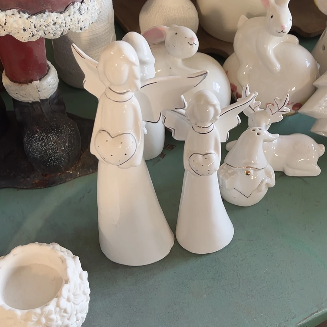 陶瓷两个摆件摆件吧摆件