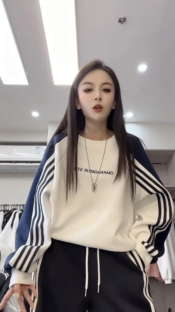 宽松女装美式卫衣三道洋气时尚瘦潮圆领复古欧货百搭显长袖杠T恤